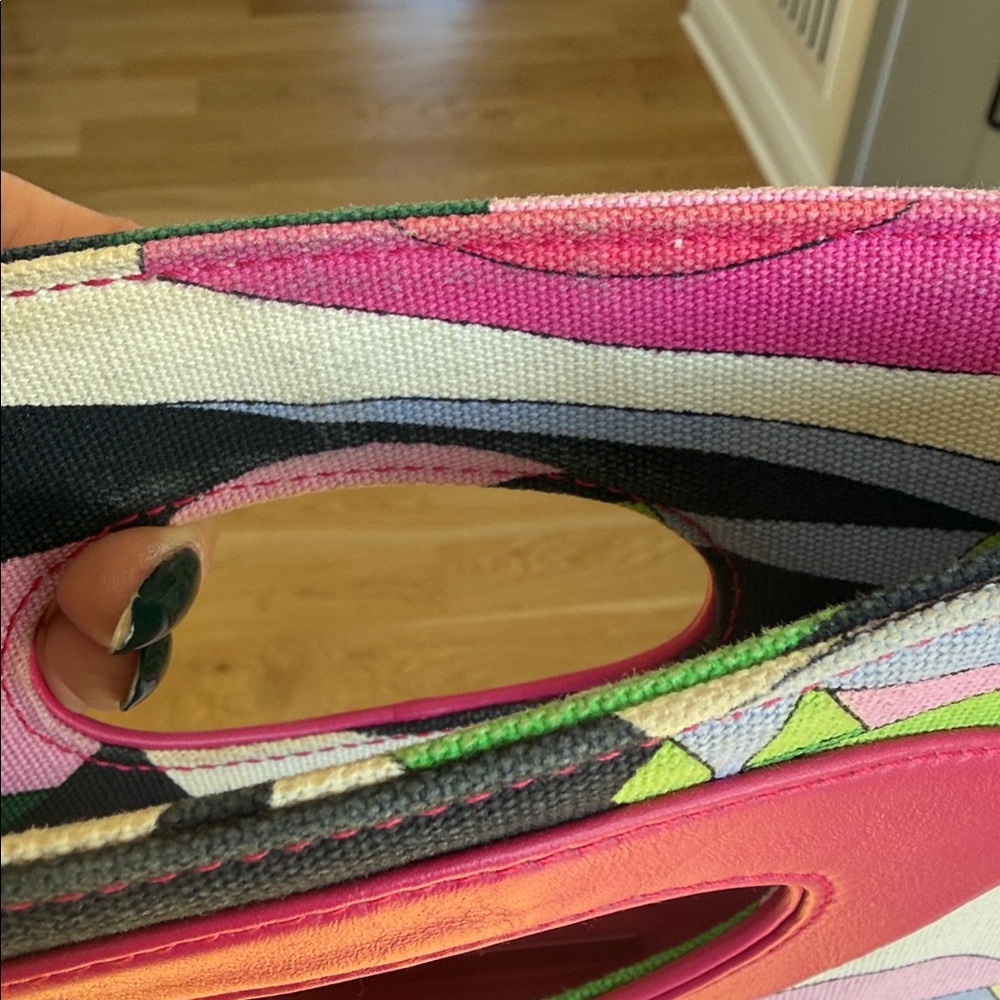 Emilio Pucci Pink and Blue Graphic Tote - Picture 11 of 17